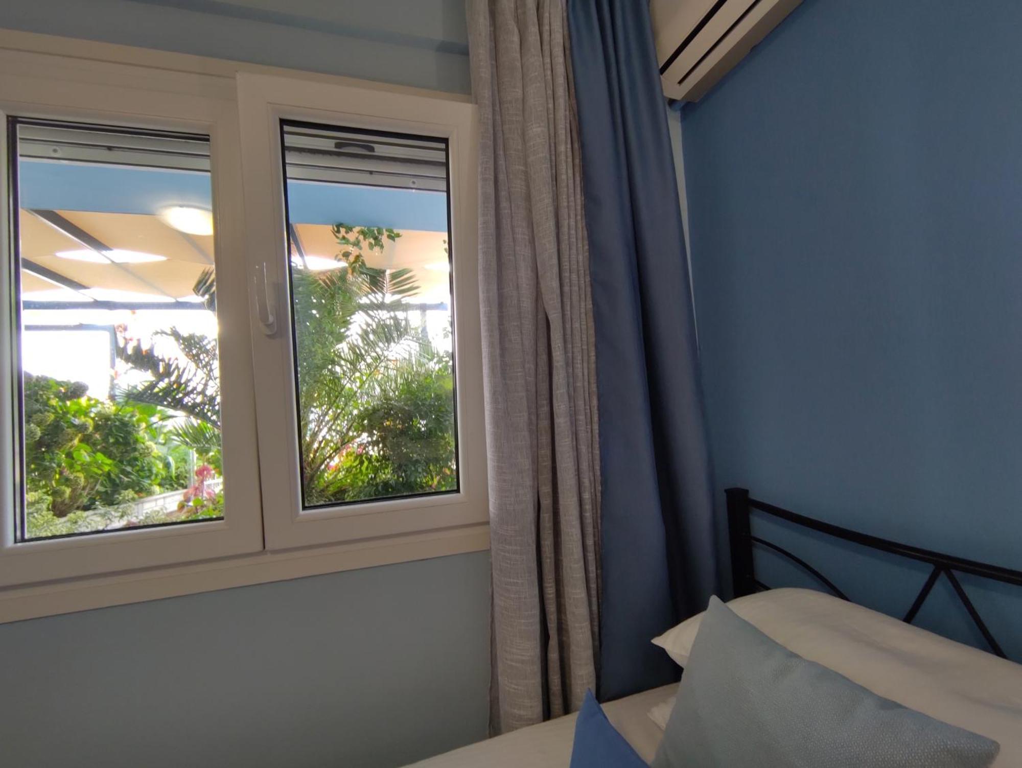 Celeste Deluxe Apartments Skála Potamiás Quarto foto